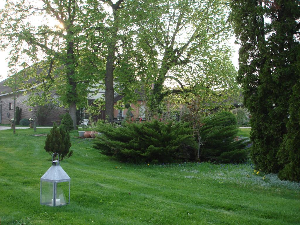 Bed and Breakfast Domaine De La Creuse Moussey  Zewnętrze zdjęcie